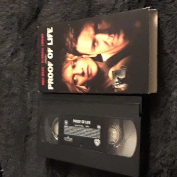6/$15 Proof of Life Warner Bros VHS video tape - Picture 3 of 4